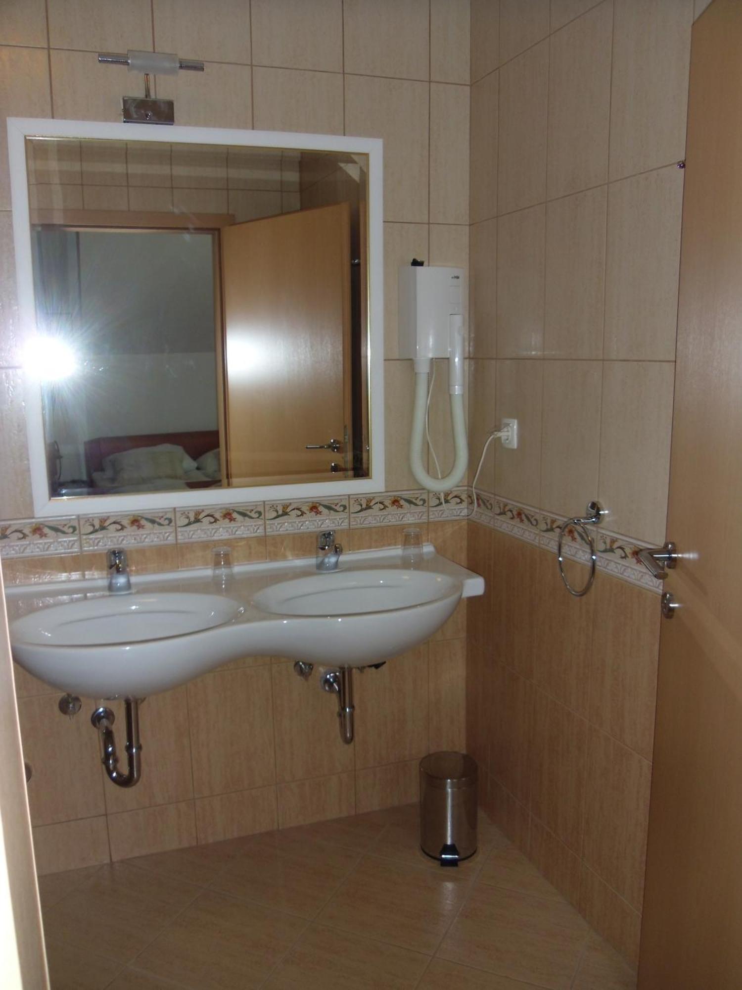 Gostilna In Prenocisce Kocjan Hotel Bizeljsko ห้อง รูปภาพ