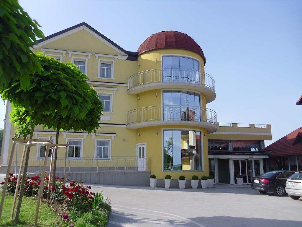 Gostilna In Prenocisce Kocjan Hotel Bizeljsko ภายนอก รูปภาพ